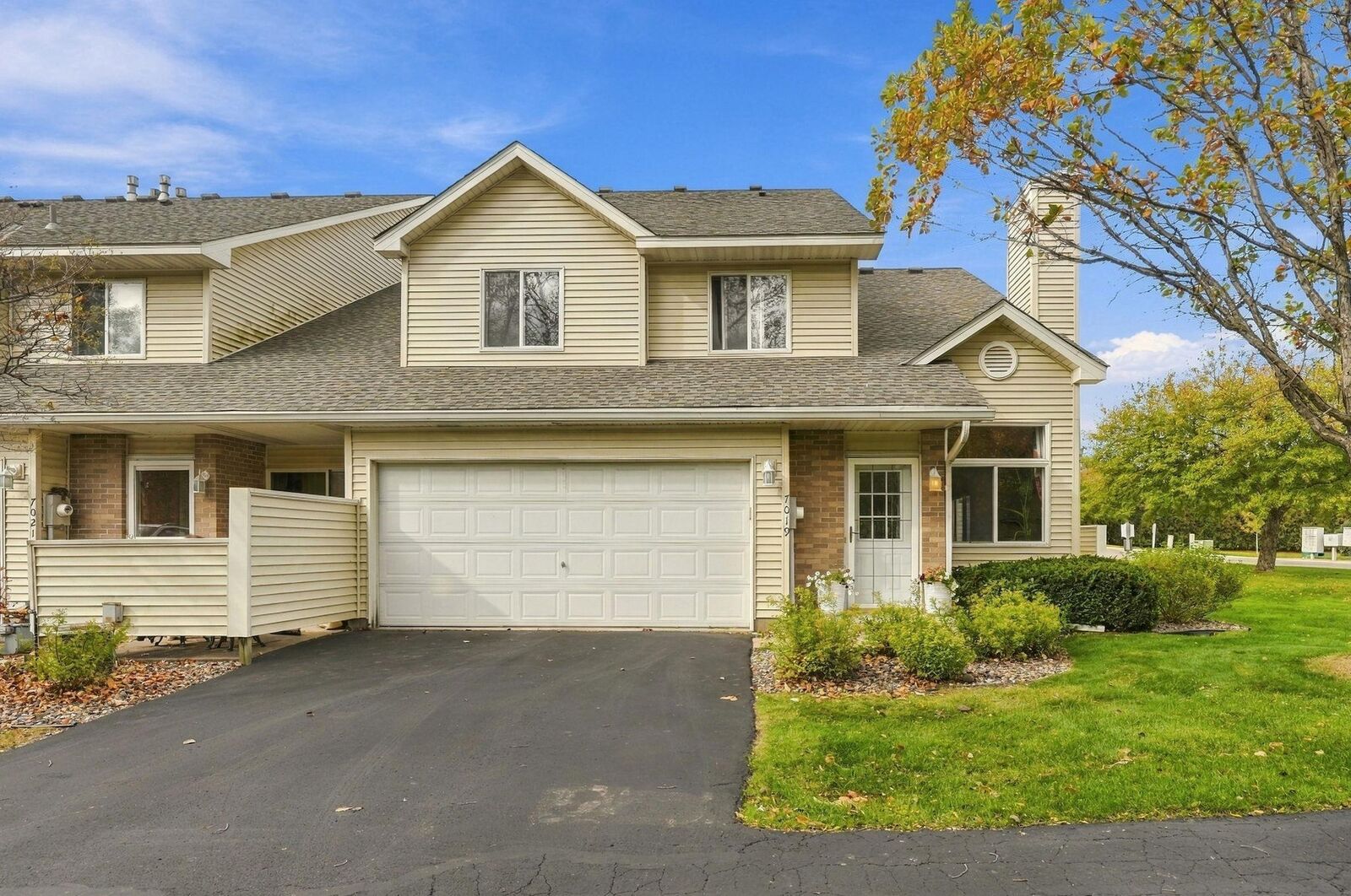 Property Photo: 7019 49th Street N MN 55128