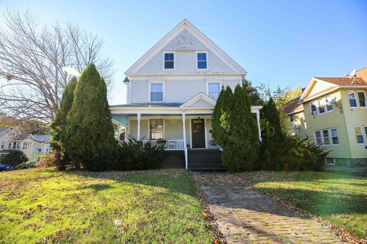 Property Photo:  38 Burncoat St  MA 01605 