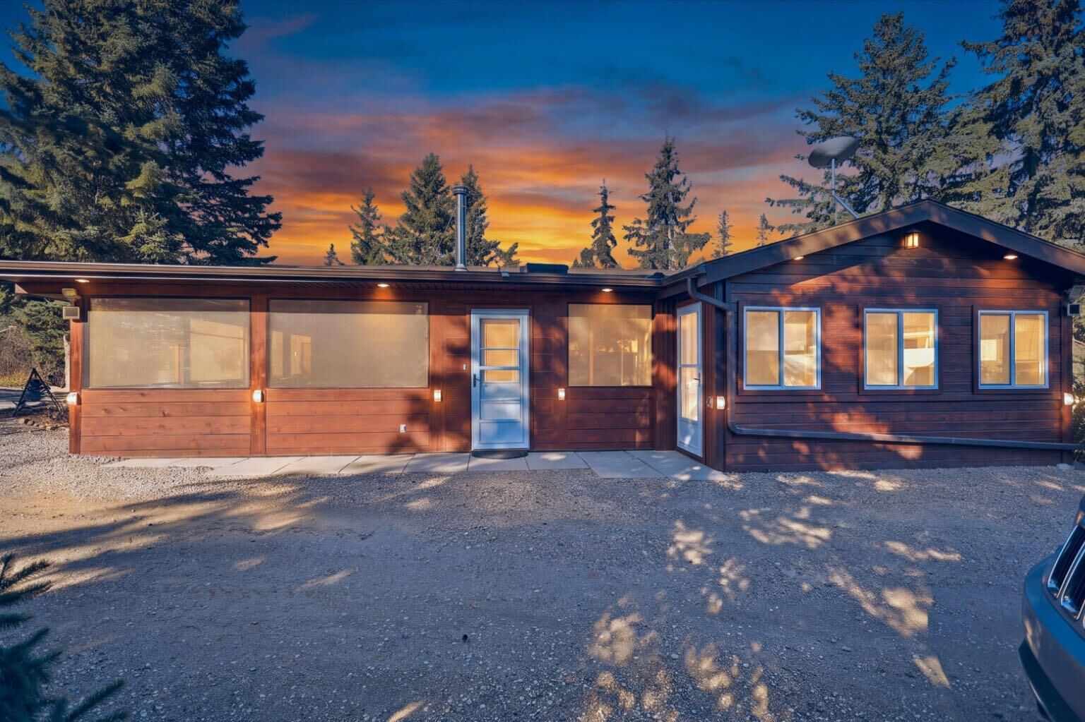 Property Photo:  35102 Range Road 24 300  AB T4G 0K2 