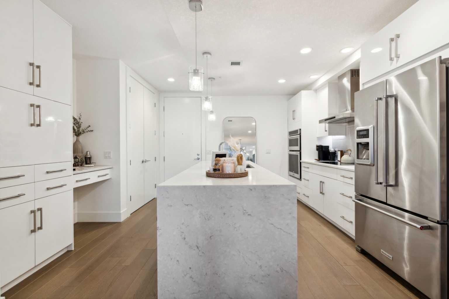 Property Photo:  1611 28 Avenue SW 103  AB T2T 1J5 