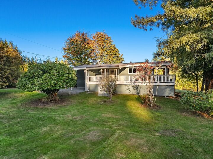Property Photo: 20004 87th Avenue SE WA 98296