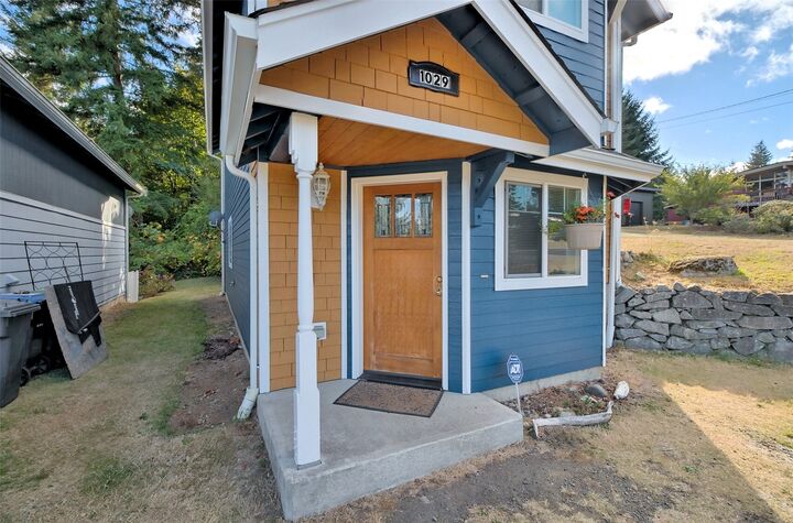 Property Photo:  1029 W Harvard Avenue  WA 98584 