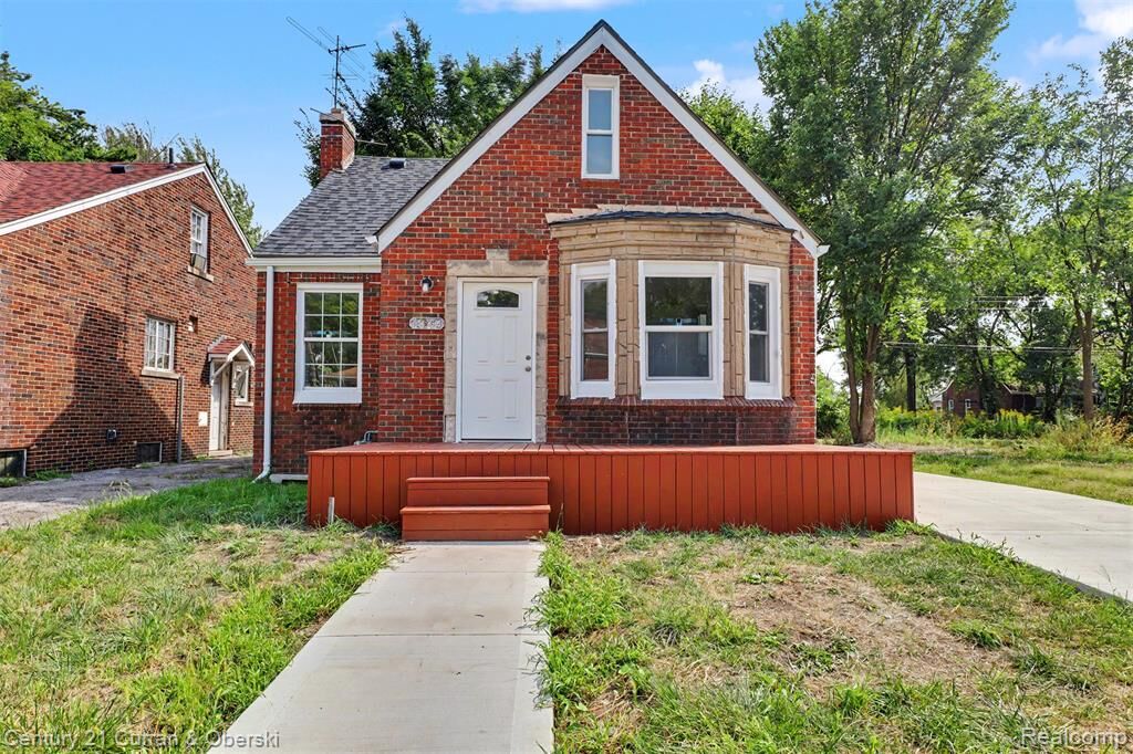Property Photo:  14254 Hampshire Street  MI 48213 