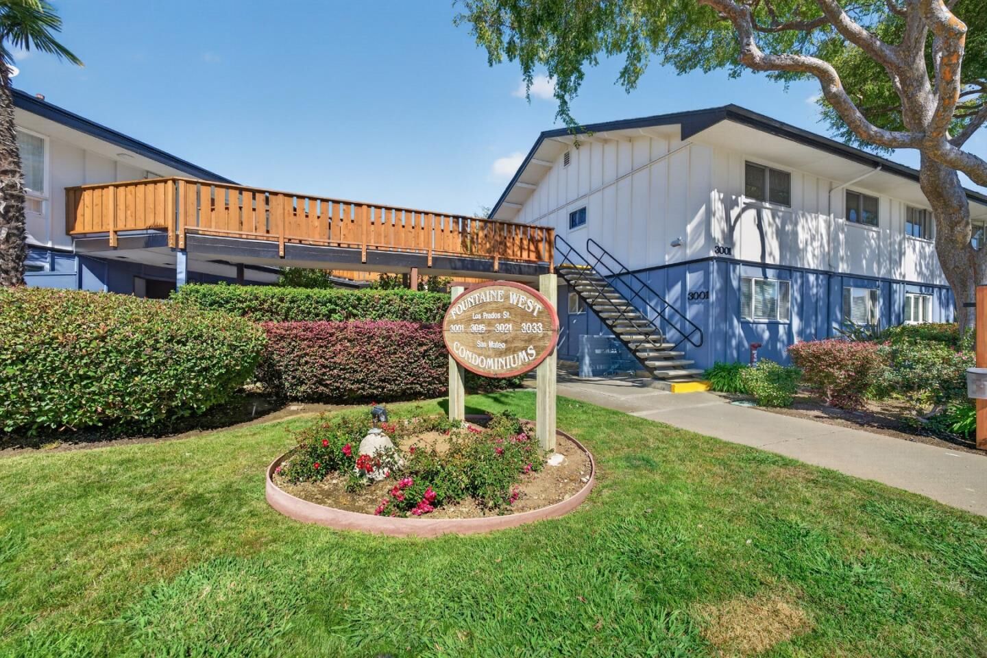 Property Photo:  3001 Los Prados Street 104  CA 94403 