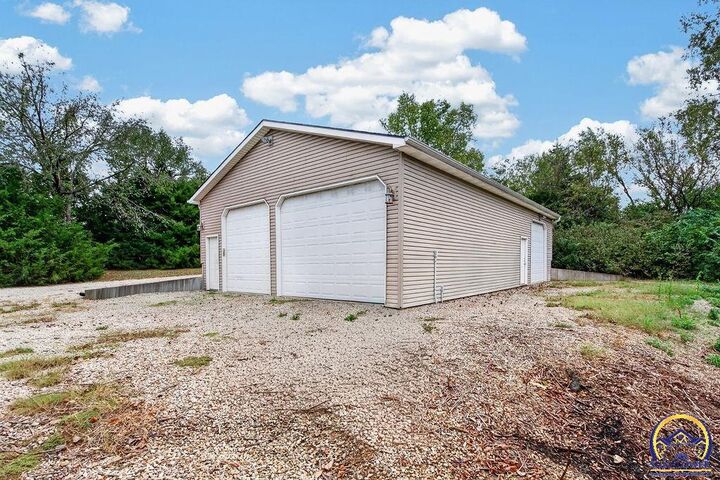 Property Photo:  10363 S Rd  KS 66440 