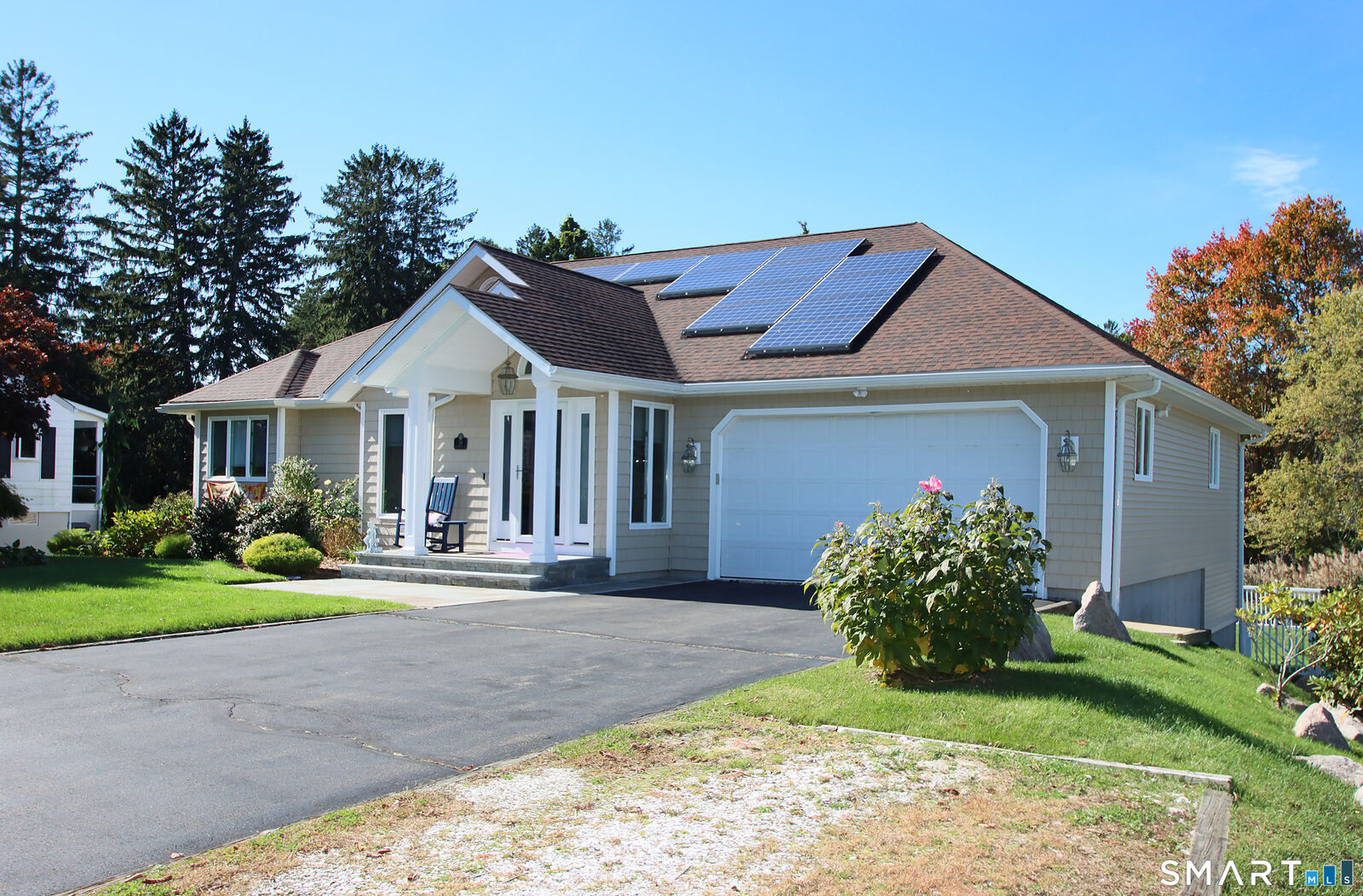 Property Photo:  39 Lanphier Road  CT 06405 