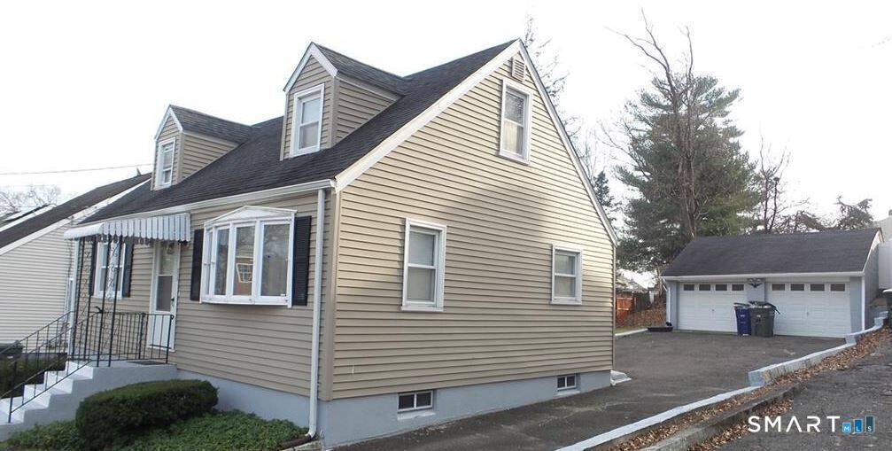 Property Photo: 216 Granfield Avenue CT 06610