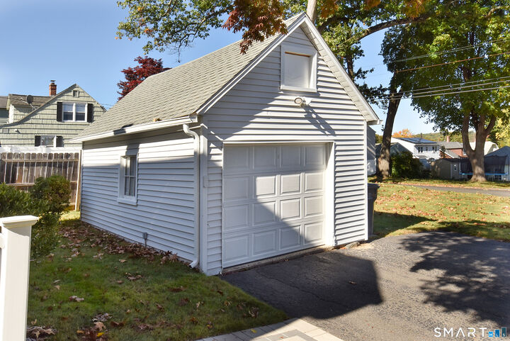 Property Photo:  44 Allen Street  CT 06010 