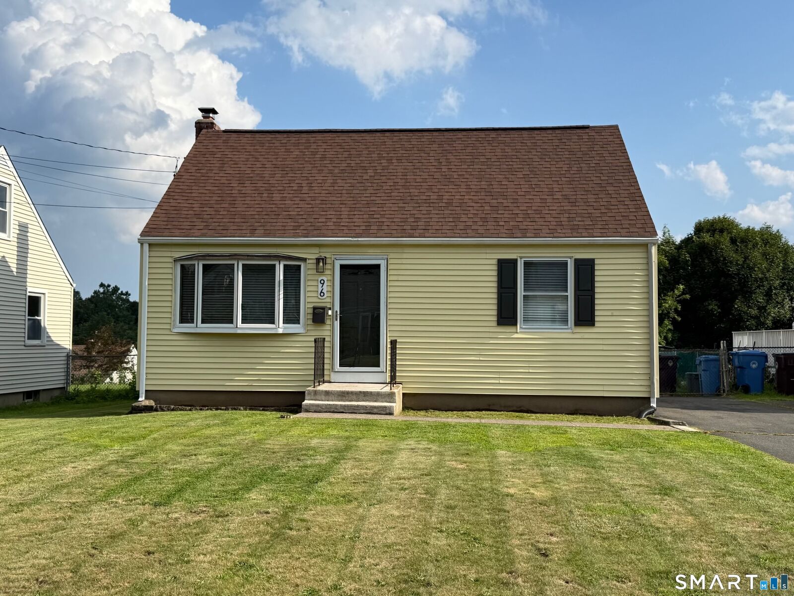 Property Photo:  96 Country Club Road  CT 06053 