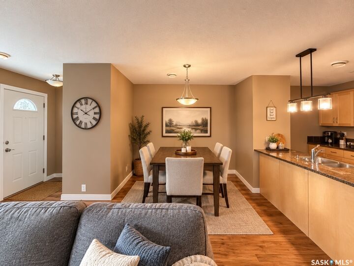 Property Photo:  1253 Grey Street  SK S4T 1G7 