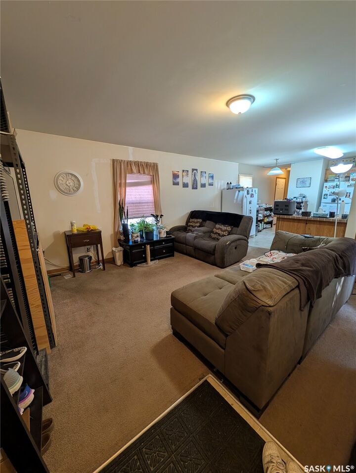 Property Photo:  1295 9th Avenue NE B24  SK S6J 1C6 