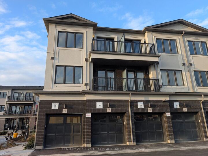 Photo de la propriété:  150 Matawin Lane  ON L4B 0H7 