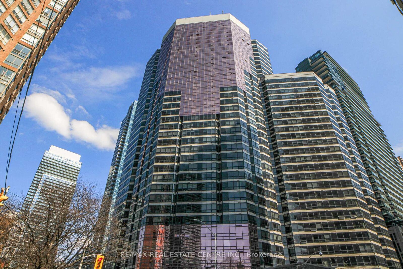 Property Photo:  1001 Bay Street  ON M5S 3A6 