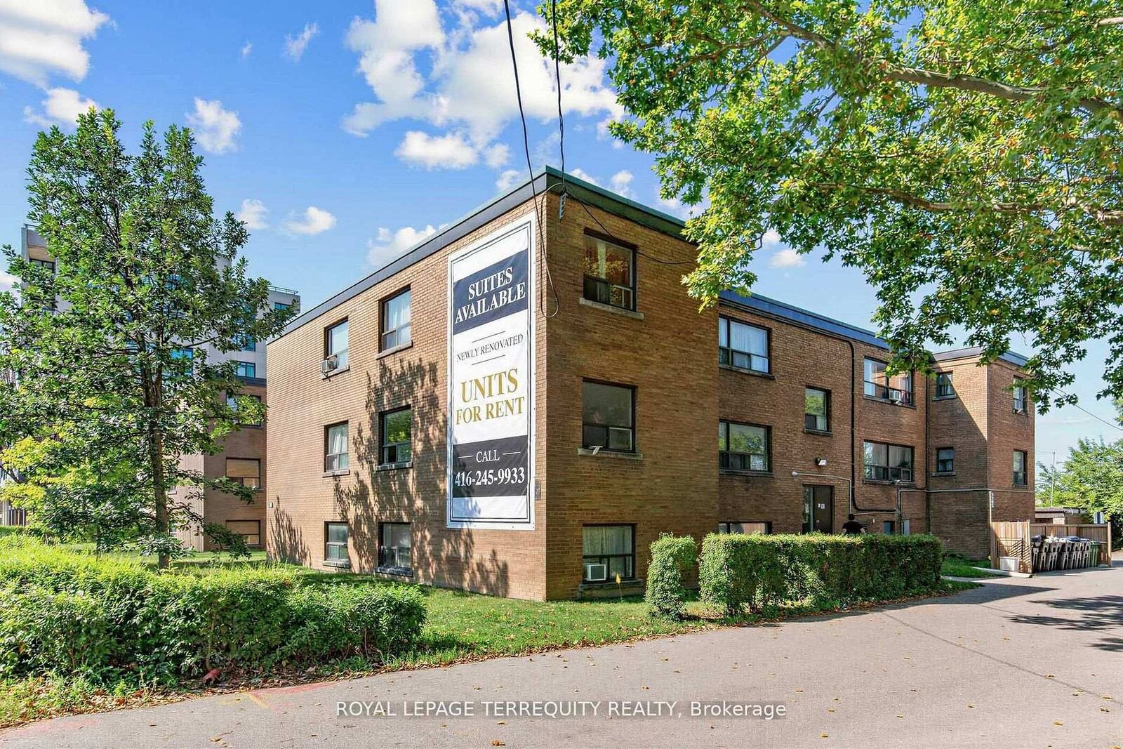 Property Photo:  2550 Keele Street 101  ON M6L 2N8 