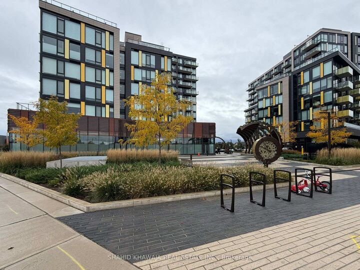 Property Photo:  3008 William Cutmore Boulevard 621  ON L6H 8A4 