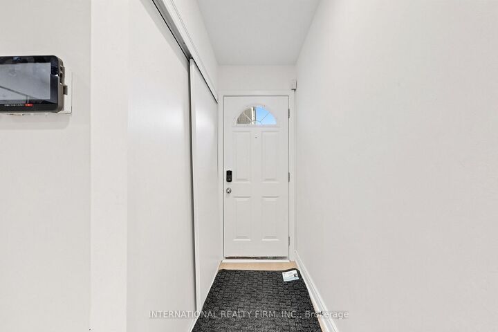 Property Photo:  53 Jacob Fisher Drive  ON M1B 4K4 