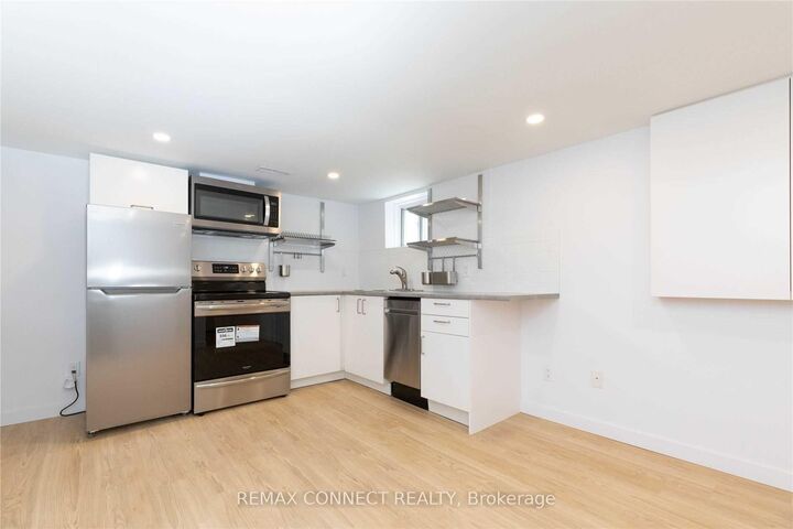 Property Photo:  1370 Woodbine Avenue Lower  ON M4C 4G5 