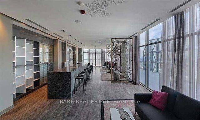 Property Photo:  1080 Bay Street 3703  ON M5S 0A5 