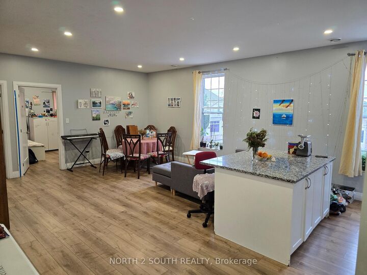 Property Photo:  140 Murray Street 2  ON N3S 3N5 