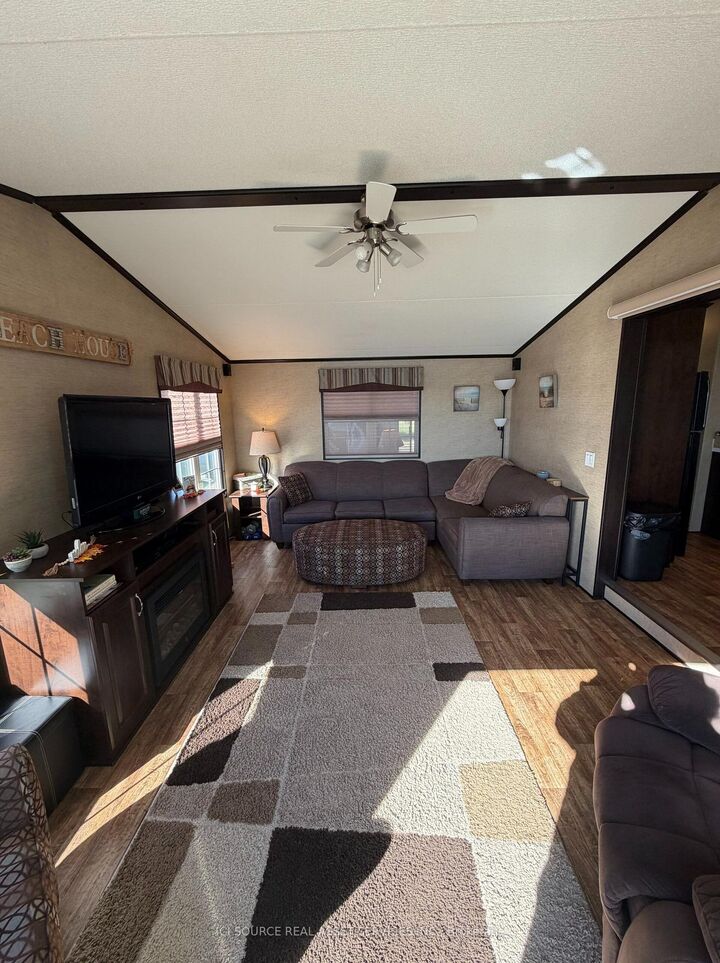 Property Photo:  1235 Villiers Line Tpd67  ON K0L 2G0 