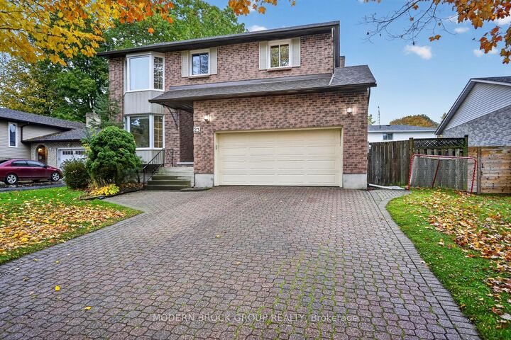 Property Photo: 23 Cambridge Crescent ON K6V 6L7
