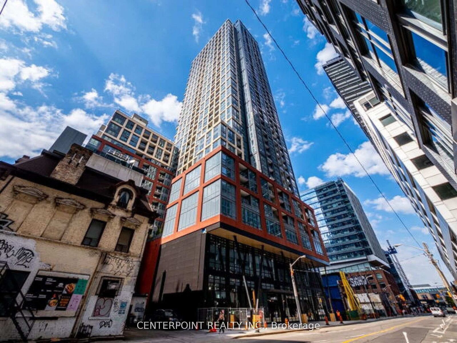 Property Photo:  108 Peter Street 1906  ON M5V 0W2 