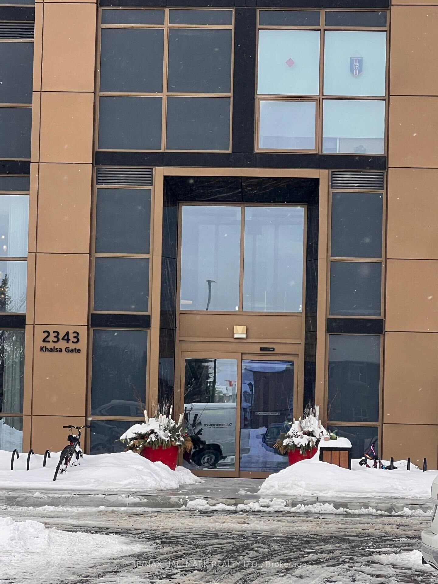 Property Photo:  715 - 2343 Khalsa Gate  ON L6M 5R6 
