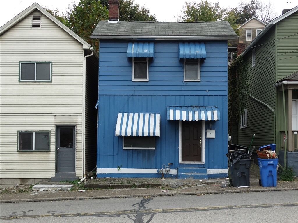Property Photo: 1223 Washington Ave PA 15106