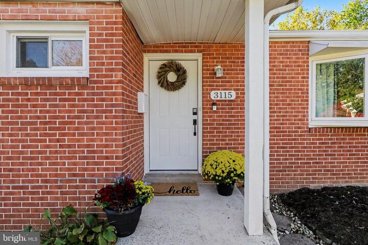 Property Photo:  3115 Earle Street  PA 17109 
