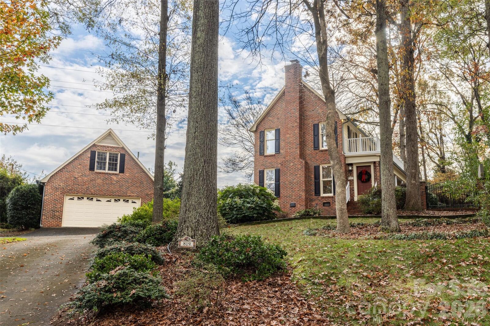 Property Photo:  819 Willowhaven Court  SC 29732 