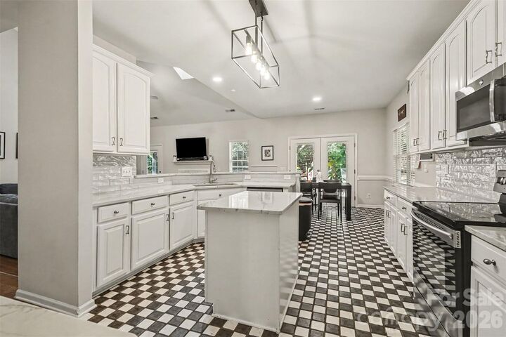 Property Photo:  8610 Ellington Park Drive  NC 28277 