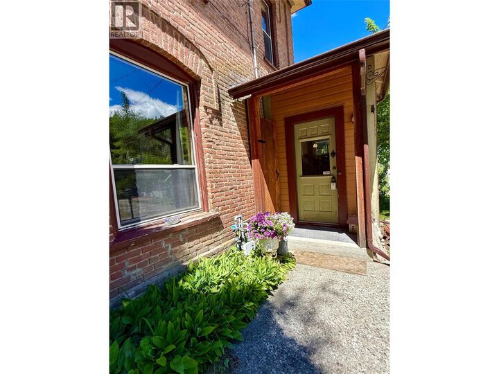 Property Photo:  267 Long Lake Avenue  BC V0H 1J0 