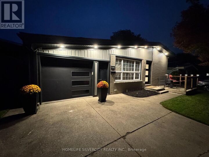 Property Photo:  7413 Jordan Avenue  ON L2G 5N3 