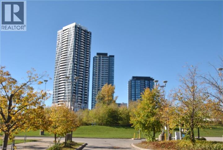 Property Photo:  15 Wellington Street South 2110  ON N2G 0E4 