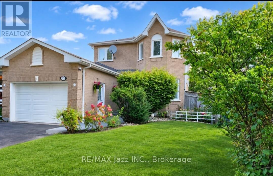 Property Photo:  23 Meredith Court  ON L1E 2V9 