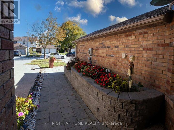 Property Photo:  2158 Ferguson Street  ON L9S 1X6 