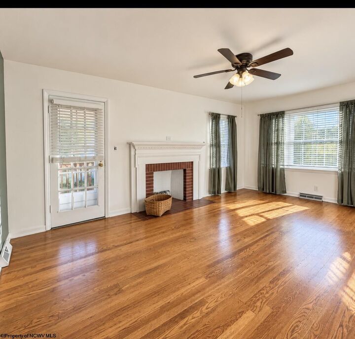 Property Photo:  859 Winter Avenue  WV 26452 