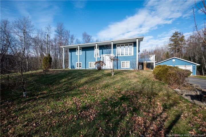 Property Photo:  90 Saint-Paul Street  NB E4Y 1W2 
