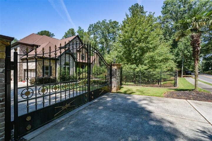 Property Photo: 2210 Spalding Drive GA 30350
