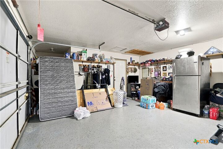 Property Photo:  255 County Road 4964  TX 76539 
