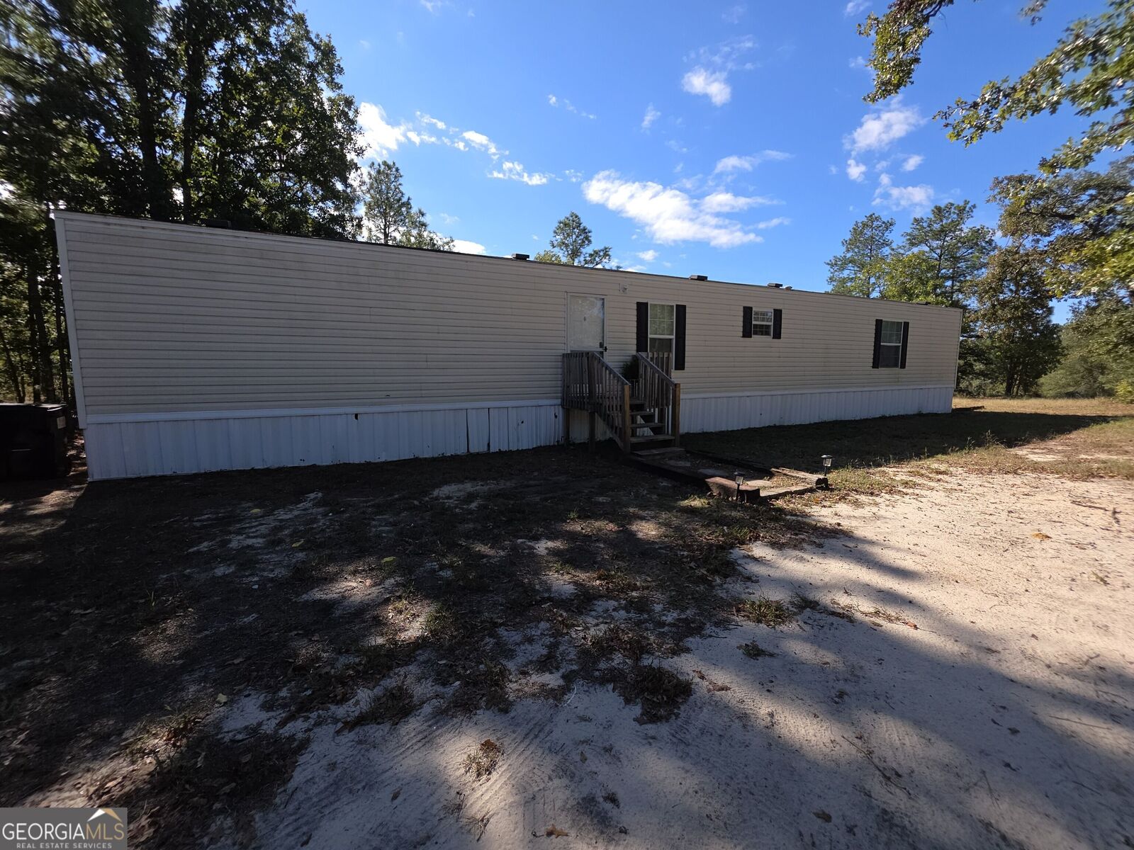 Property Photo: 6362 N Highway 221 GA 30818