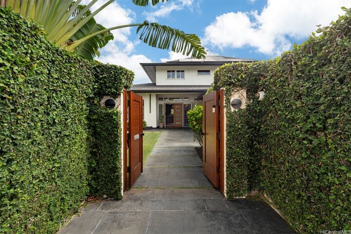 Property Photo:  4619 Moho Street  HI 96816 