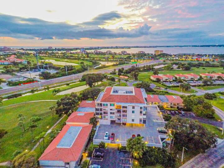 Property Photo: 6219 Palma Del Mar Boulevard S 601 FL 33715