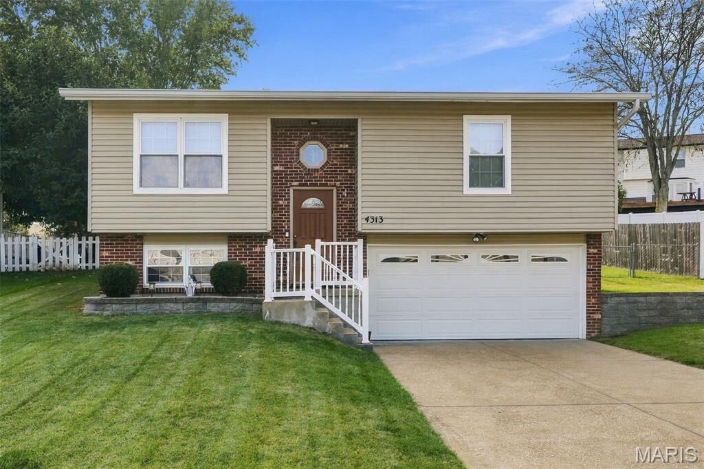 Property Photo:  4313 Sunny Brook Court  MO 63010 