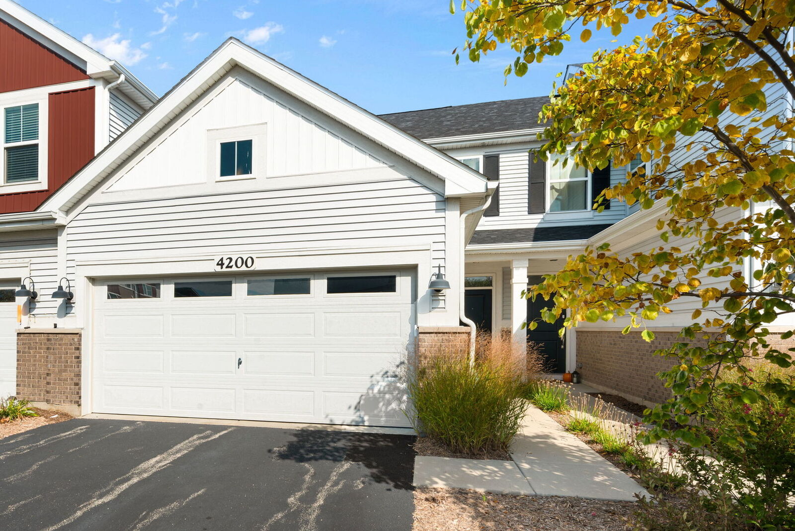 Property Photo:  4200 Calder Lane  IL 60504 