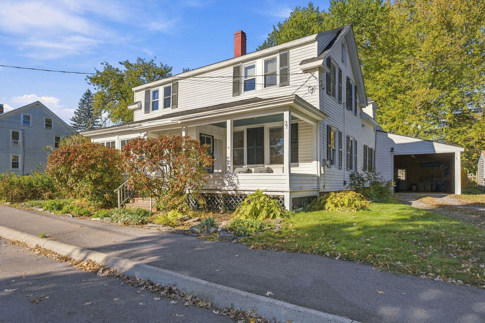 Property Photo:  37 Broadway  ME 04473 