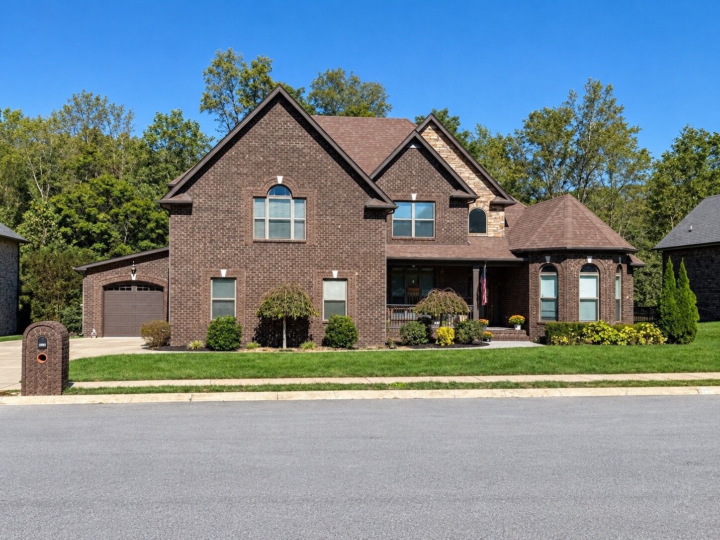 Property Photo:  2553 Everwood Ct  TN 37043 