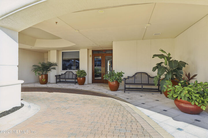 Property Photo:  917 S 1st Street S 201  FL 32250 