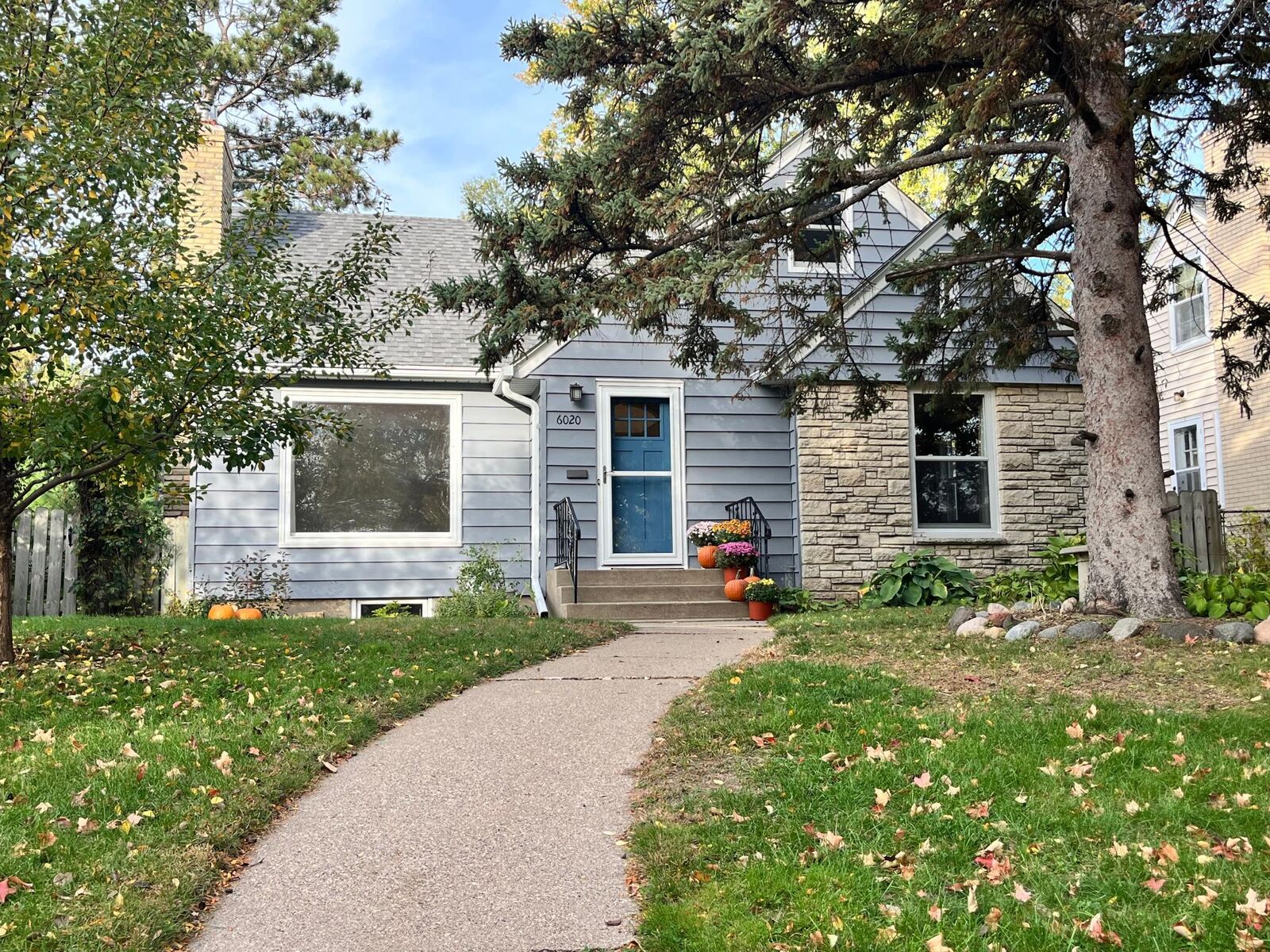Property Photo:  6020 12th Avenue S  MN 55417 