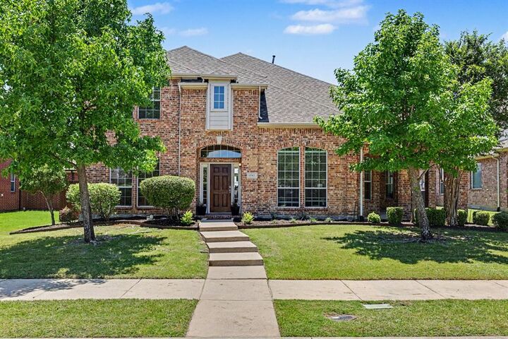 Property Photo:  1041 Crystal Lake Drive  TX 75036 